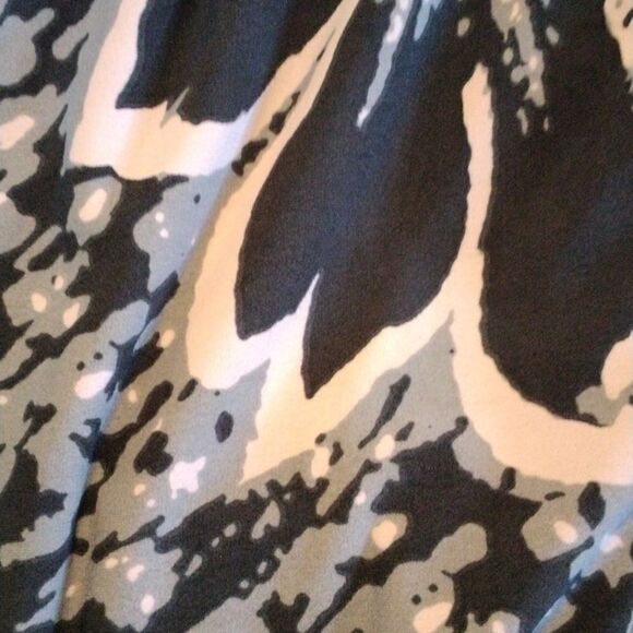 Suzi Chin for Maggy Boutique True Wrap Dress - Picture 10 of 10